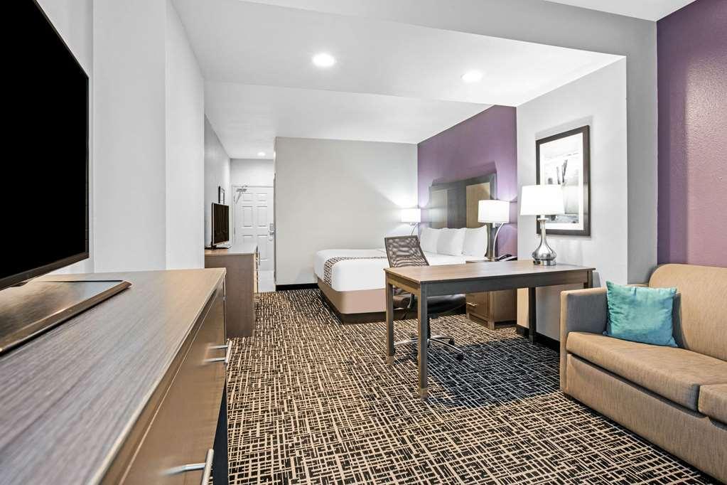 La Quinta By Wyndham Corpus Christi - Portland Hotel Ngoại thất bức ảnh